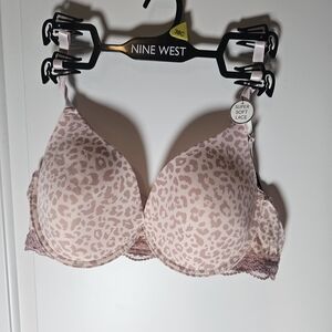 Nine West Intimates Leopard Lace Bra | Super Soft | Size 38C | NWT